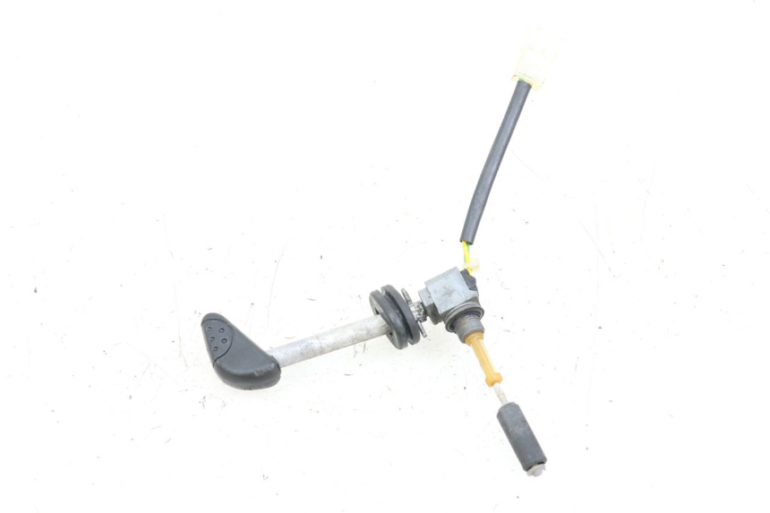 photo de FUEL TANK TAP PEUGEOT BUXY 50 (1993 - 1998) - Component detail