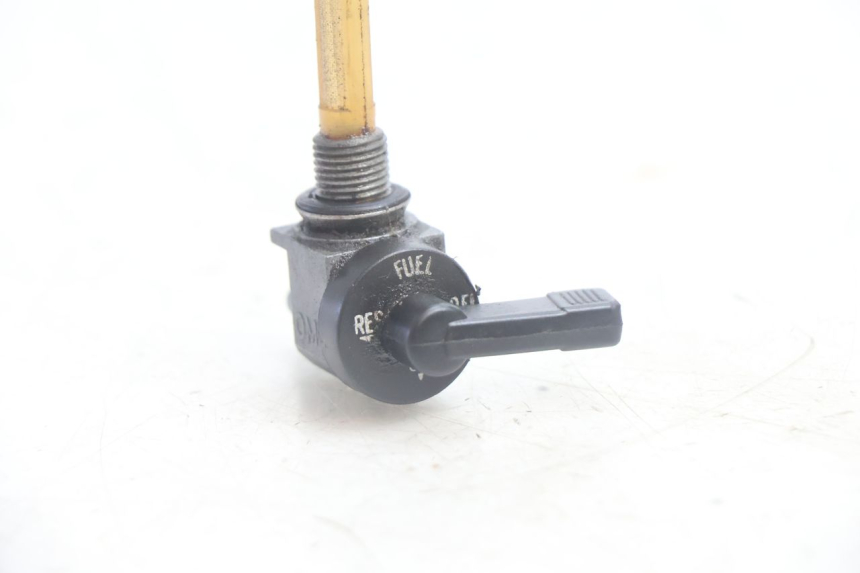 photo de FUEL TANK TAP MBK DAKOTA 50 (2003 - 2008) - Component detail