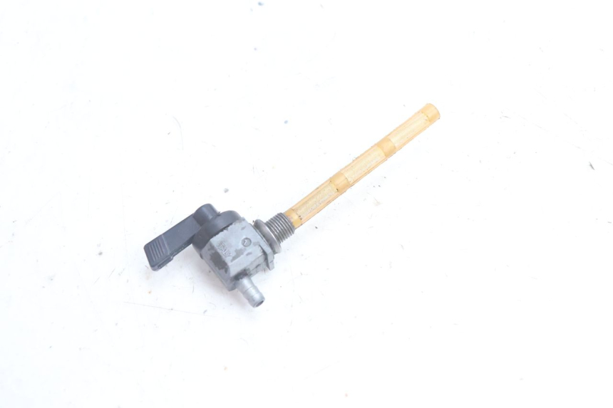 photo de FUEL TANK TAP MBK DAKOTA 50 (2003 - 2008) - Alternative perspective