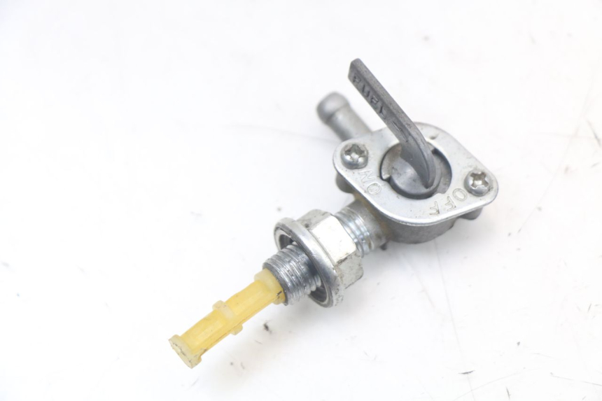 photo de FUEL TANK TAP RSR DIRT BIKE 150 - Zoom on usage condition