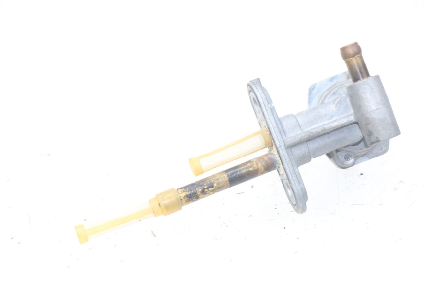 photo de FUEL TANK TAP KAWASAKI KLX 110 (2010 - 2022) - Technical close-up