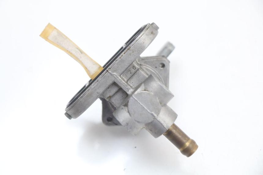photo de FUEL TANK TAP KAWASAKI KX L 85 (2022 - 2024) - Technical close-up