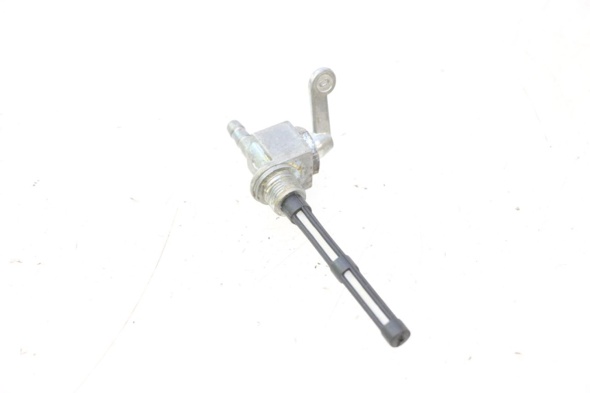 photo de FUEL TANK TAP PEUGEOT LUDIX BLASTER 50 (2006 - 2014) - Component detail