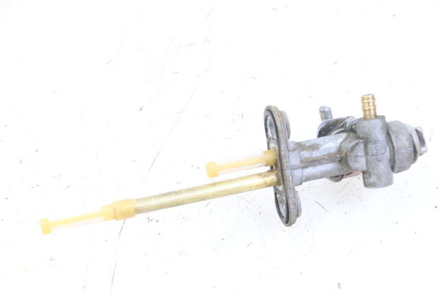 photo de FUEL TANK TAP MASAI XL 50 (2012 - 2019) - Technical close-up