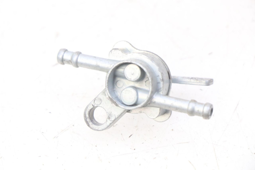 photo de FUEL TANK TAP CHINESE QUAD SPEEDY DELUXE 125 - Component detail