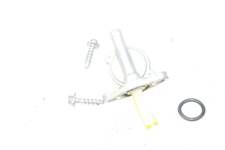 photo de FUEL TANK TAP KTM SX 85 (2013 - 2017) - Zoom on usage condition