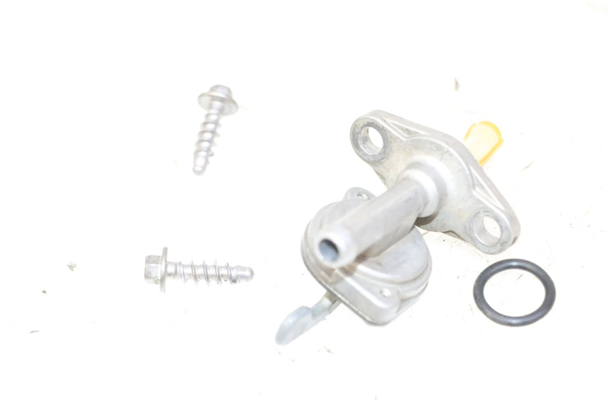 photo de FUEL TANK TAP KTM SX 85 (2013 - 2017) - Alternative perspective