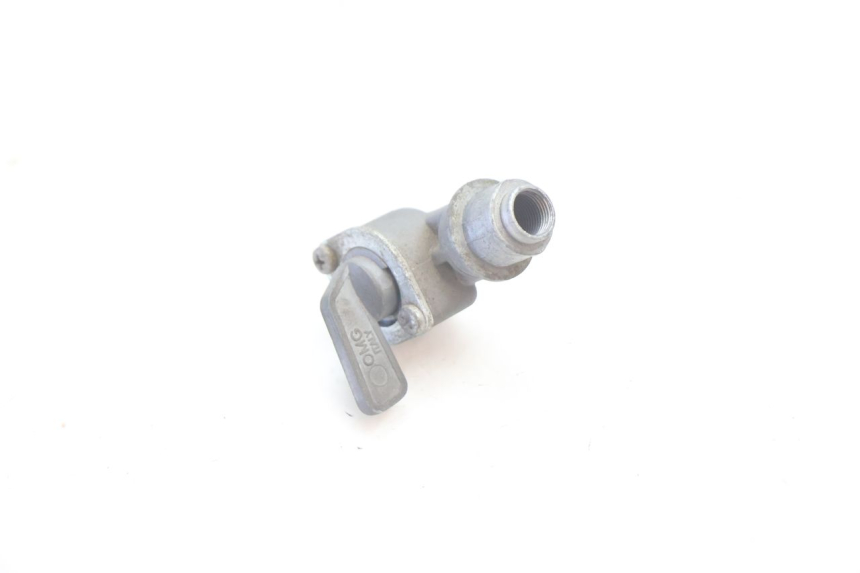 photo de FUEL TANK TAP PIAGGIO TYPHOON 50 (1993 - 1999) - Zoom on usage condition