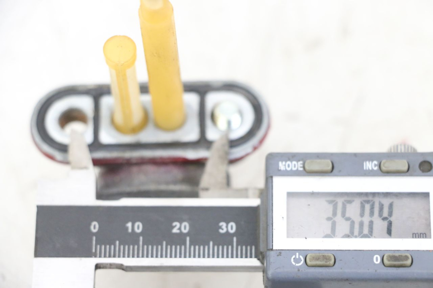 photo de FUEL TANK TAP YAMAHA XVS DRAG STAR DRAGSTAR 650 (1997 - 2007) - Zoom on usage condition