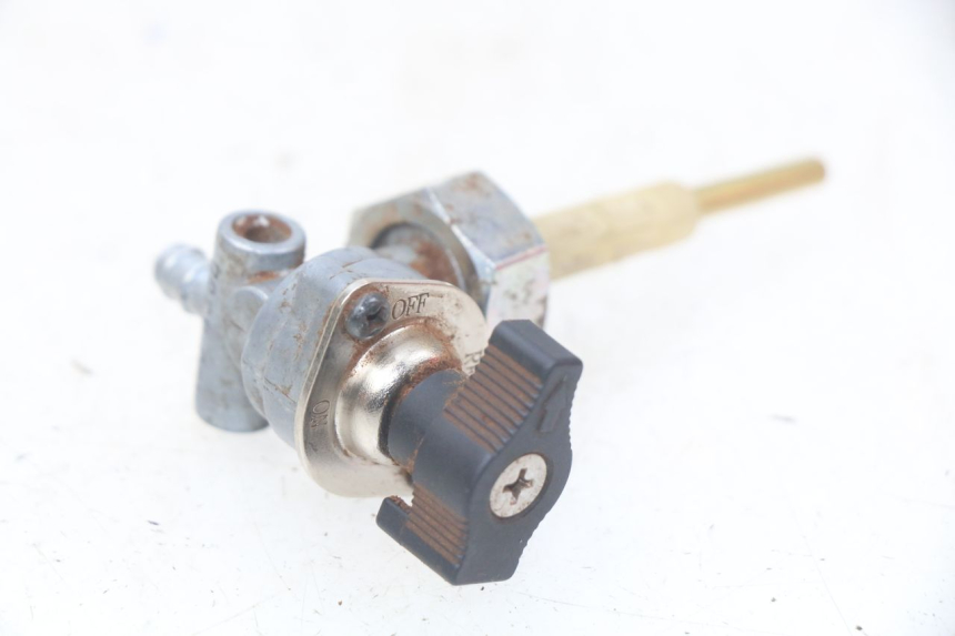 photo de FUEL TANK TAP YAMAHA YFM R RAPTOR 90 (2017 - 2023) - Component detail