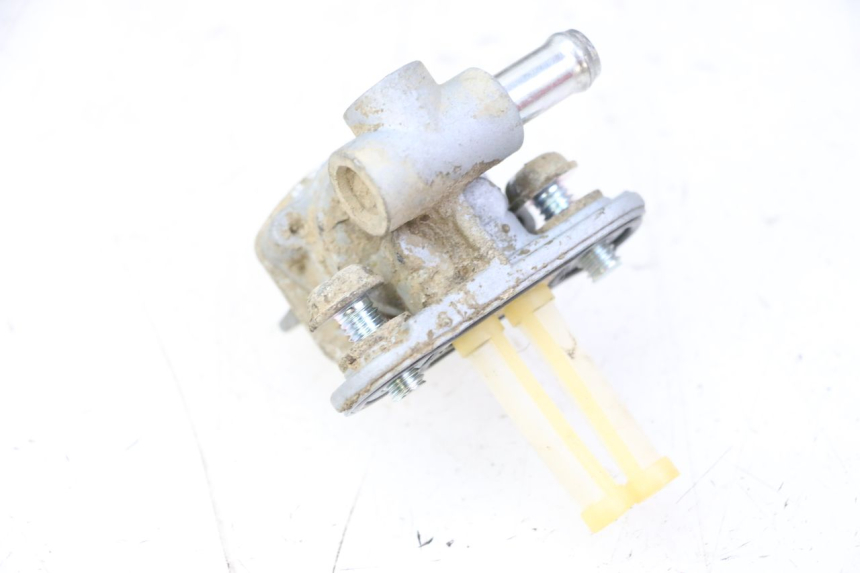 photo de FUEL TANK TAP YAMAHA YZ 85 (2022 - 2025) - Zoom on usage condition