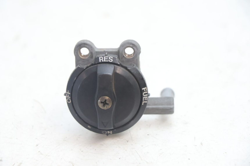 photo de FUEL TANK TAP KAWASAKI ZX-6R ZX6R 600 (1995 - 1997) - Main view
