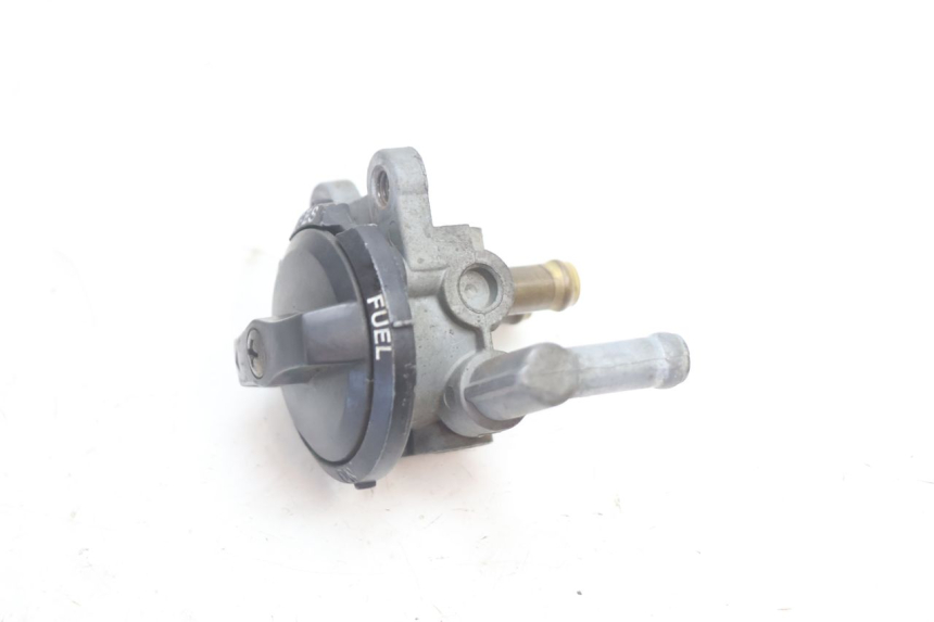photo de FUEL TANK TAP KAWASAKI ZX-6R ZX6R 600 (1995 - 1997) - Zoom on usage condition