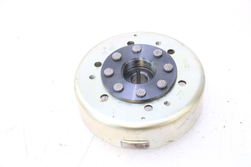 photo de ROTOR PEUGEOT LUDIX 50 (2008 - 2017) - Zoom on usage condition
