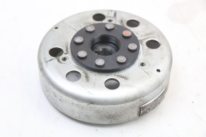 photo de ROTOR STATOR APRILIA SR MOTARD 50 (2012 - 2018) - Alternative perspective