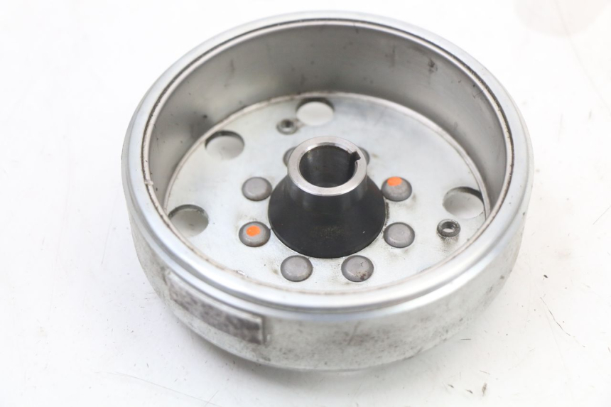 photo de ROTOR STATOR APRILIA SR MOTARD 50 (2012 - 2018) - Technical close-up