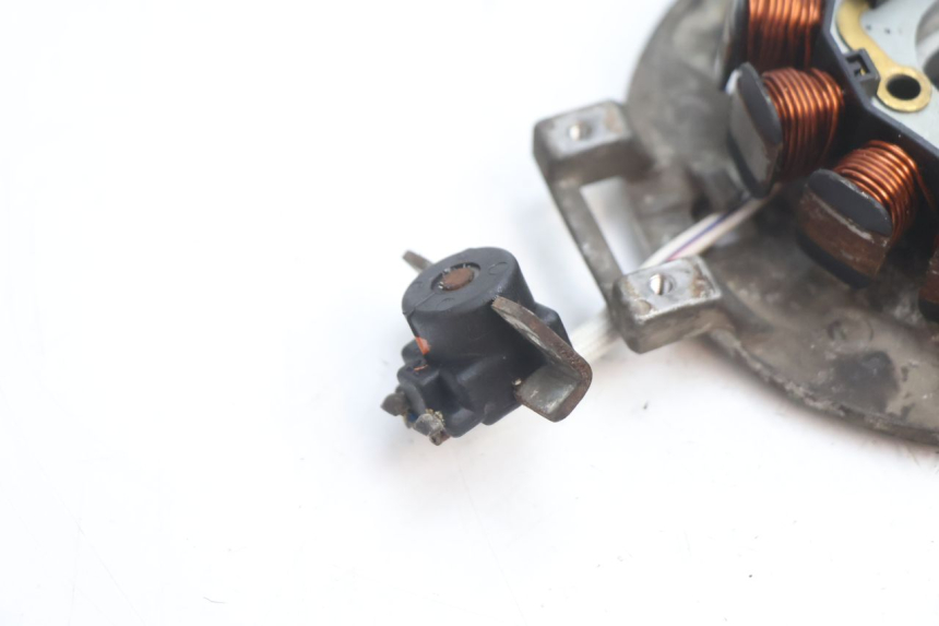 photo de ROTOR STATOR MBK BOOSTER SPIRIT 50 (2004 - 2017) - Technical close-up