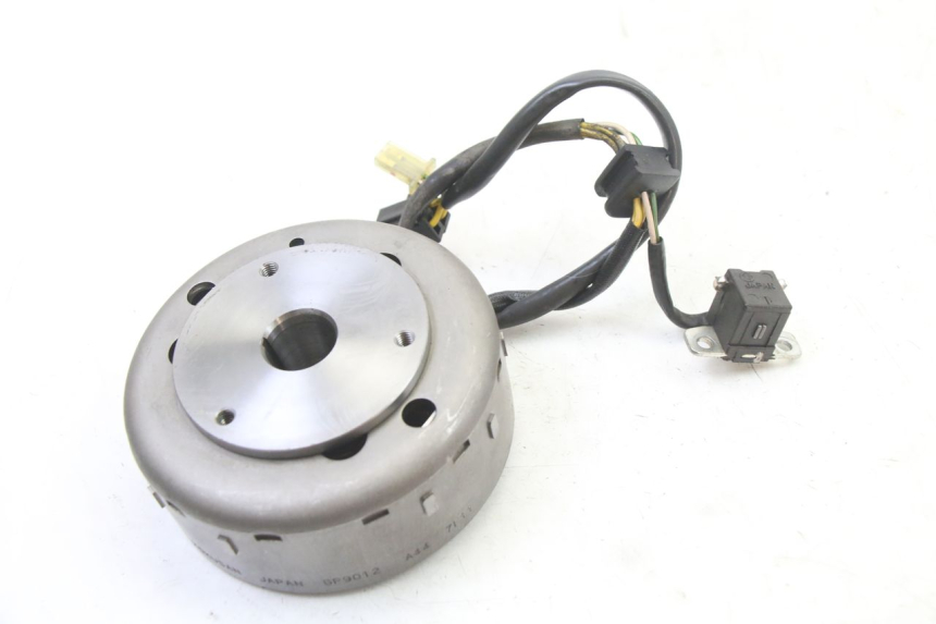photo de ROTOR STATOR SUZUKI BURGMAN 125 (2007 - 2014) - Component detail