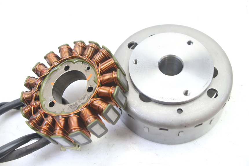 photo de ROTOR STATOR SUZUKI BURGMAN 125 (2007 - 2014) - Alternative perspective