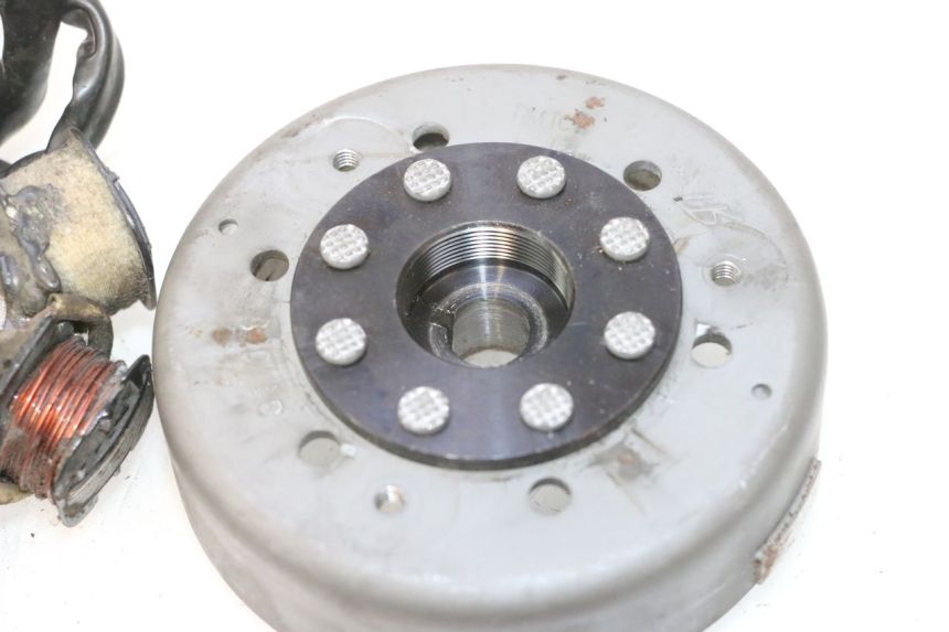 photo de ROTOR STATOR PEUGEOT CITYSTAR 2T 50 (2018 - 2021) - Additional view of the item