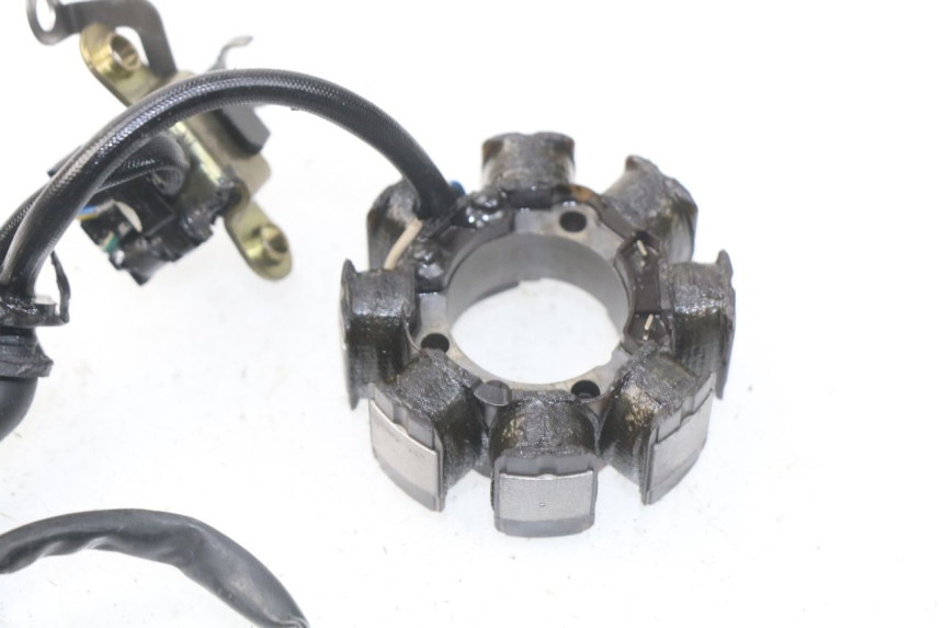 photo de ROTOR STATOR HONDA CRF CR-F 450 (2001 - 2005) - Additional view of the item