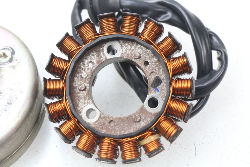 photo de ROTOR STATOR YAMAHA CYGNUS X 125 (2004 - 2007) - Markings and original references