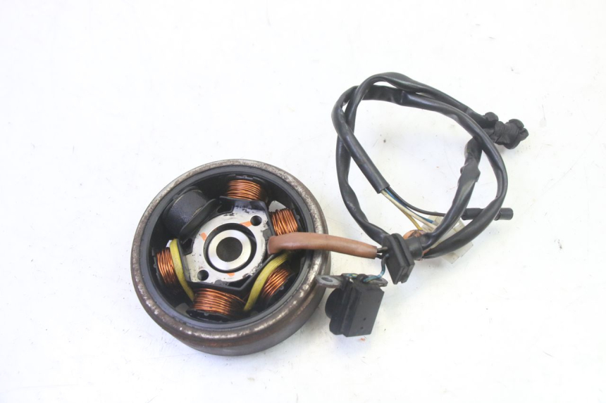 photo de ROTOR STATOR PEUGEOT ELYSTAR 50 (2002 - 2014) - Alternative perspective