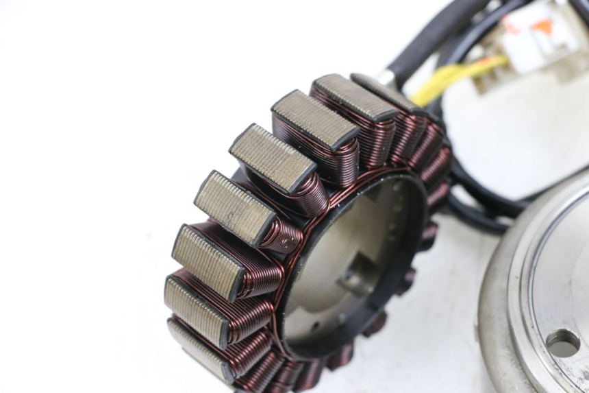 photo de ROTOR STATOR HONDA FES S-WING SWING ABS 125 (2007 - 2015) - Fixing points details