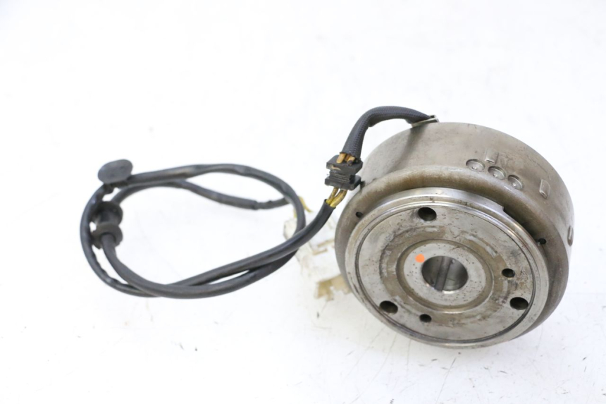 photo de ROTOR STATOR HONDA FES S-WING SWING ABS 125 (2007 - 2015) - Zoom on usage condition