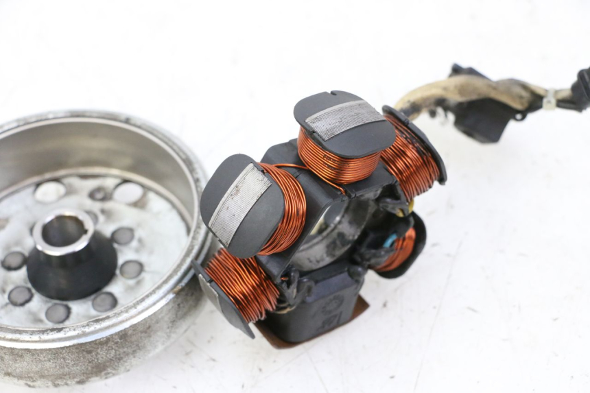 photo de ROTOR STATOR PIAGGIO FLY 2T 50 (2004 - 2017) - Surface and material condition