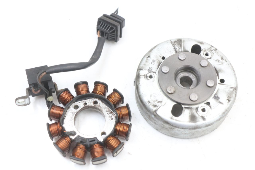 photo de ROTOR STATOR PIAGGIO FLY 4T 50 (2004 - 2010) - Main view