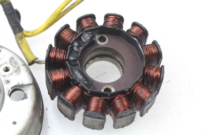 photo de ROTOR STATOR PIAGGIO FLY 125 (2005 - 2012) - Fixing points details