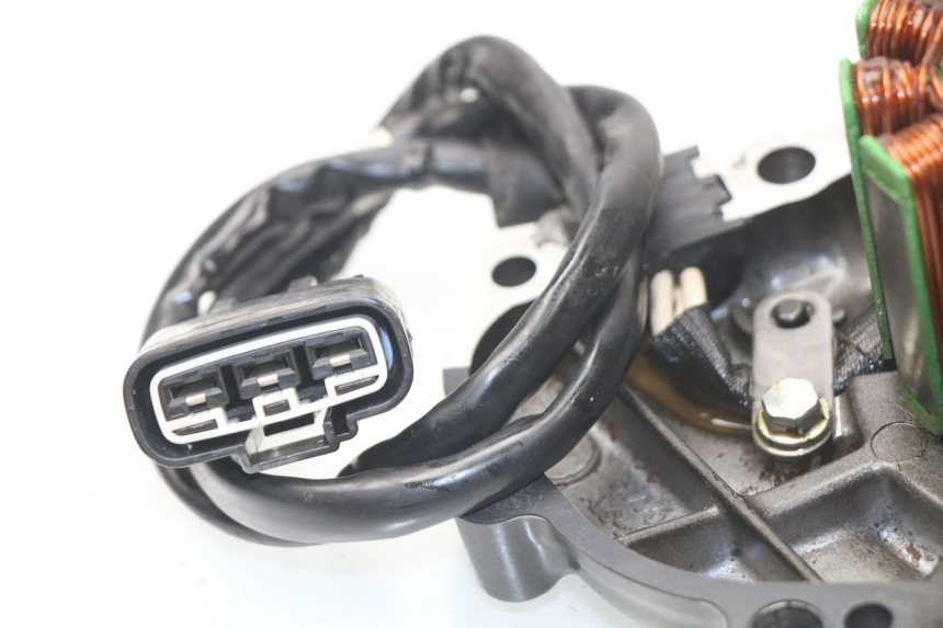 photo de ROTOR STATOR YAMAHA FZ8 800 (2010 - 2016) - Fixing points details