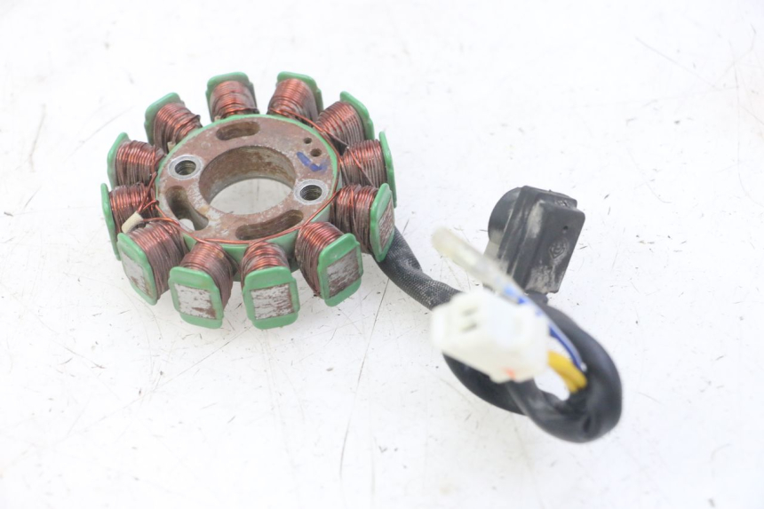 photo de ROTOR STATOR PEUGEOT KISBEE 4T 50 (2018 - 2022) - Alternative perspective