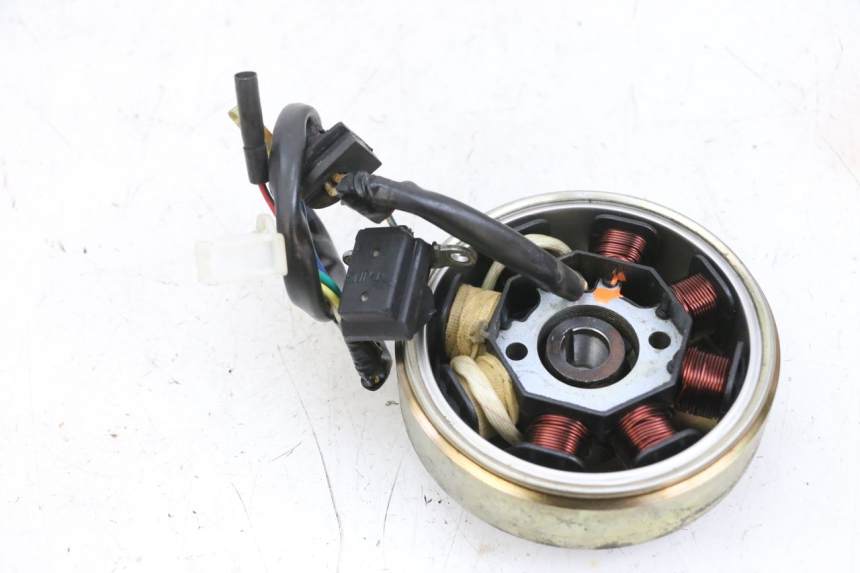 photo de ROTOR STATOR PEUGEOT KISBEE 4T 50 (2010 - 2017) - Component detail