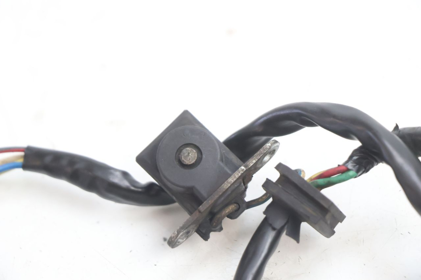 photo de ROTOR STATOR PEUGEOT KISBEE 4T 50 (2010 - 2017) - Fixing points details