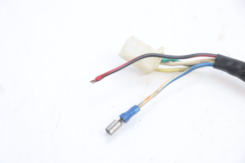 photo de ROTOR STATOR PEUGEOT KISBEE 4T 50 (2010 - 2017) - Surface and material condition