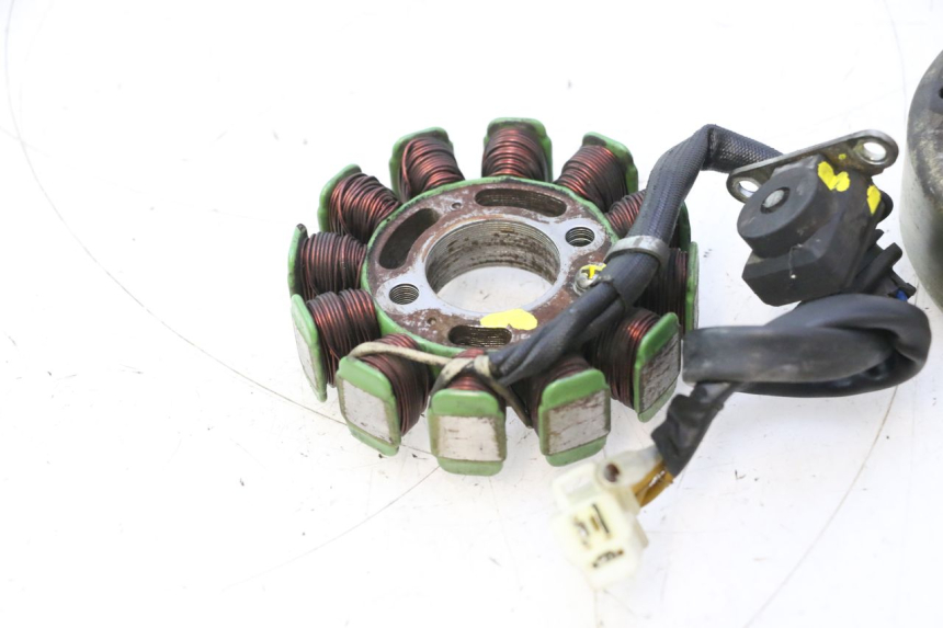 photo de ROTOR STATOR PEUGEOT KISBEE 4T 50 (2018 - 2022) - Surface and material condition