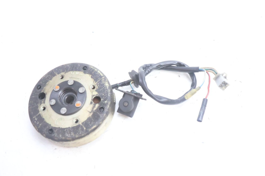 photo de ROTOR STATOR PEUGEOT KISBEE 4T 50 (2010 - 2017) - Zoom on usage condition