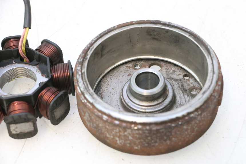 photo de ROTOR STATOR KYMCO LIKE 125 (2009 - 2016) - Fixing points details