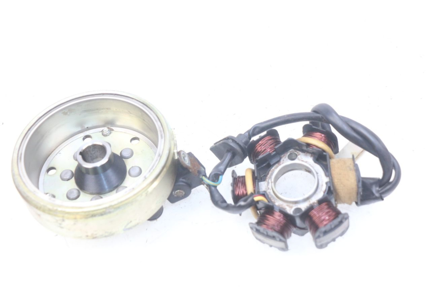 photo de ROTOR STATOR PEUGEOT LUDIX BLASTER 50 (2006 - 2014) - Zoom on usage condition