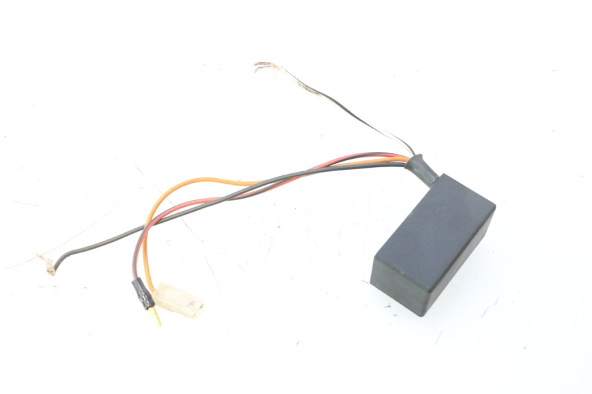 photo de ROTOR STATOR PEUGEOT LUDIX BLASTER 50 (2006 - 2014) - Alternative angle