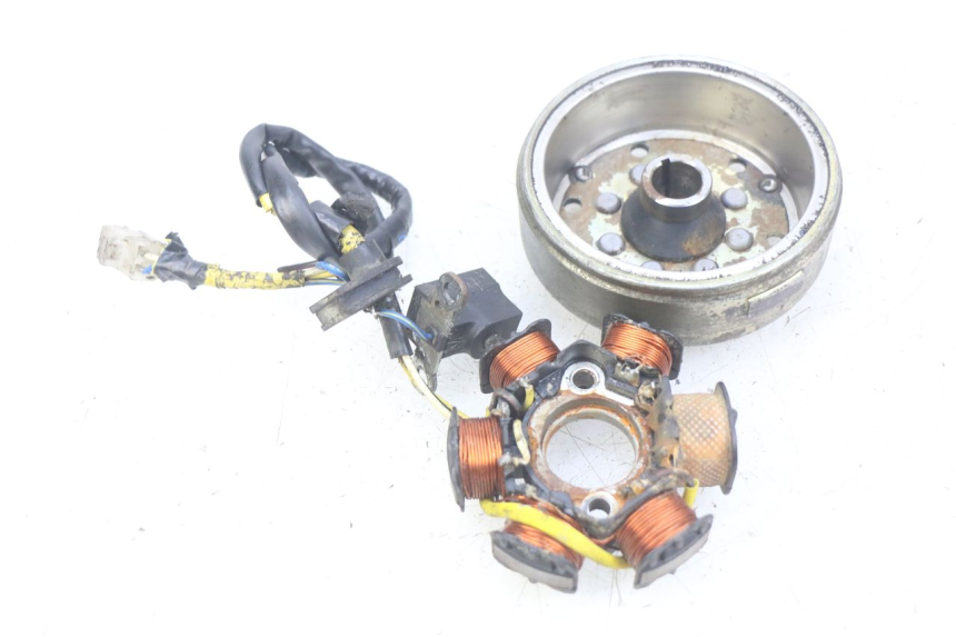 photo de ROTOR STATOR PEUGEOT LUDIX 50 (2005 - 2007) - Markings and original references