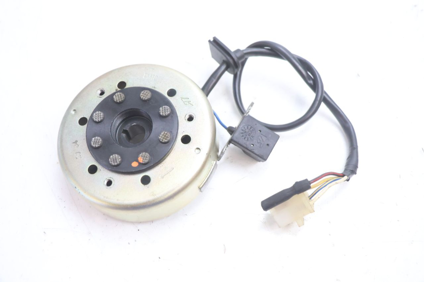 photo de ROTOR STATOR PEUGEOT LUDIX ONE 14P 50 (2004 - 2013) - Zoom on usage condition