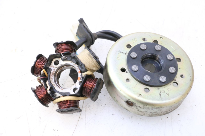 photo de ROTOR STATOR PEUGEOT LUDIX ONE 50 (2004 - 2013) - Main view