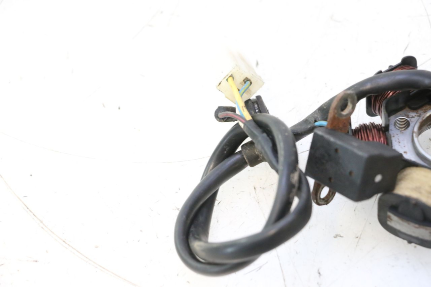 photo de ROTOR STATOR PEUGEOT LUDIX ONE 50 (2004 - 2013) - Fixing points details