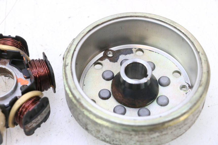 photo de ROTOR STATOR PEUGEOT LUDIX ONE 50 (2004 - 2013) - Checked used part
