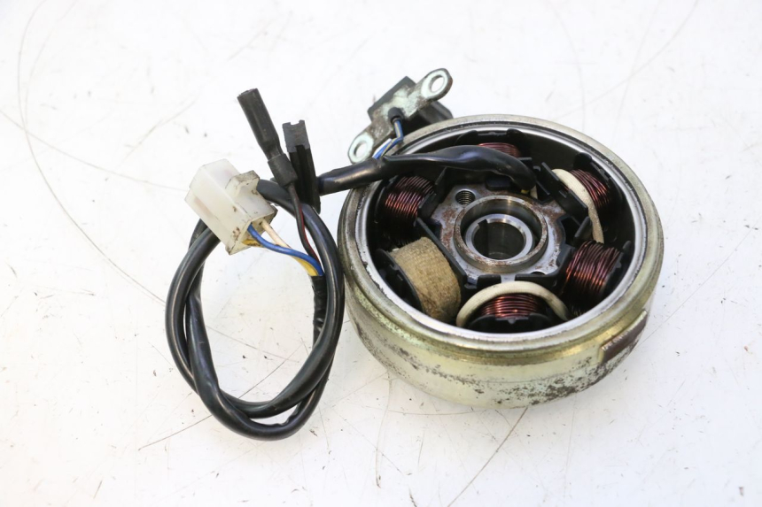 photo de ROTOR STATOR PEUGEOT LUDIX ONE 50 (2004 - 2013) - Zoom on usage condition
