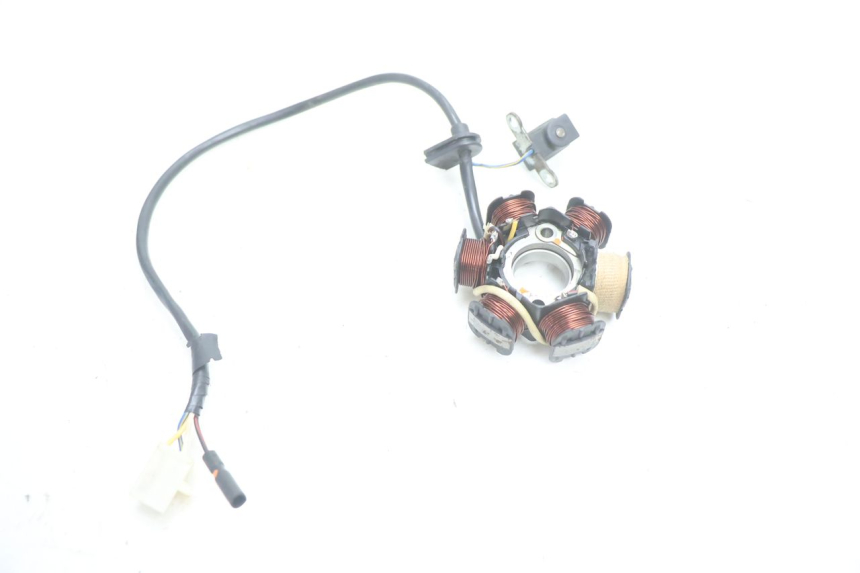 photo de ROTOR STATOR PEUGEOT LUDIX ONE 50 (2004 - 2006) - Technical close-up