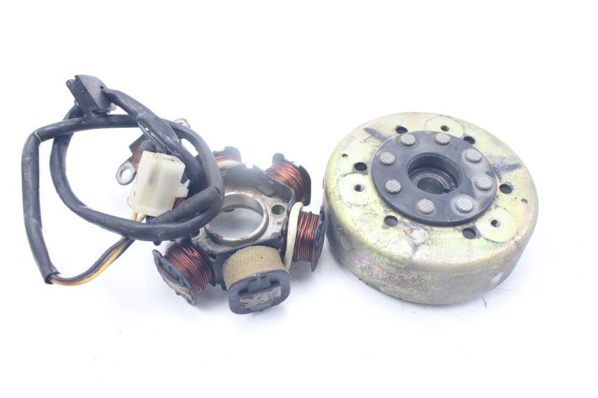 photo de ROTOR STATOR PEUGEOT LUDIX SNAKE 2T 50 (2004 - 2014) - Surface and material condition